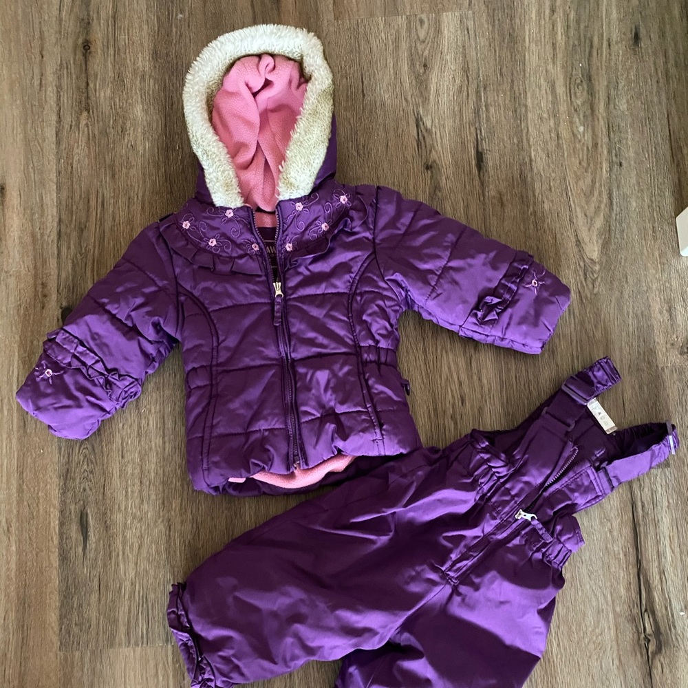 Baby Girl Toddler Girl Snow Suit 6-9 months